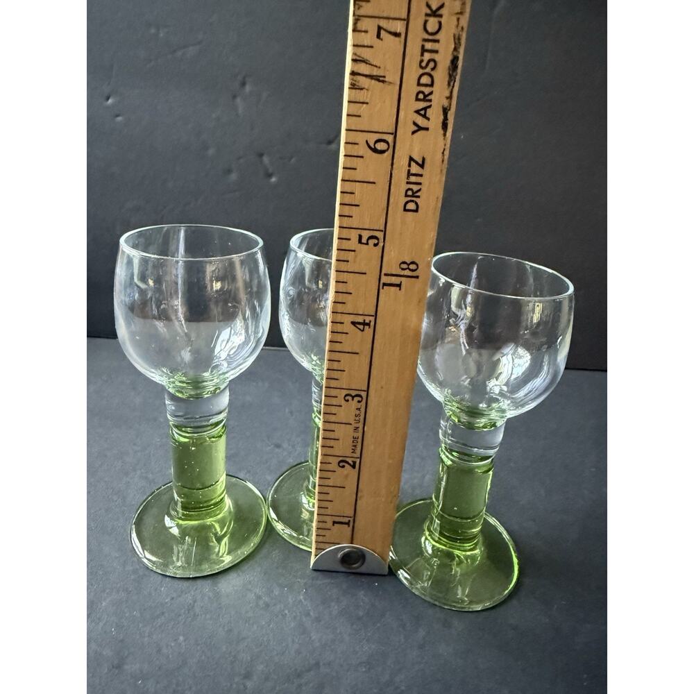 Bormioli Rocco Italy Glasses Limoncino Cordial Glasses Set (3) Green Stem MCM - Picture 2 of 7